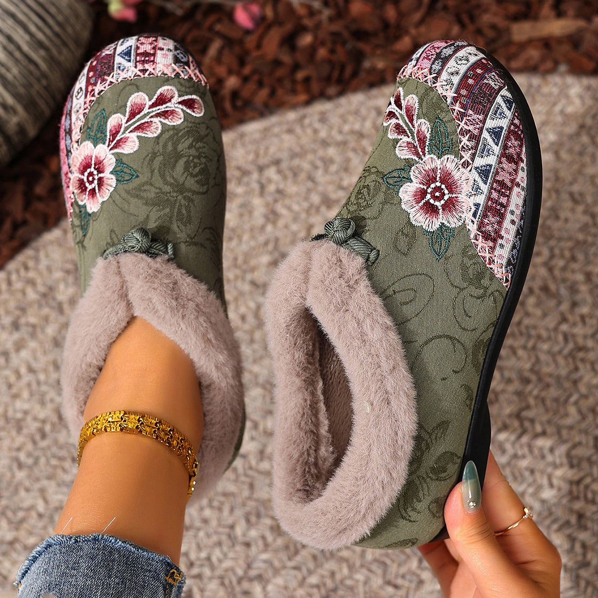 Flat Bottom Embroidery Cotton Shoes For Women - Chilazexpress Ltd