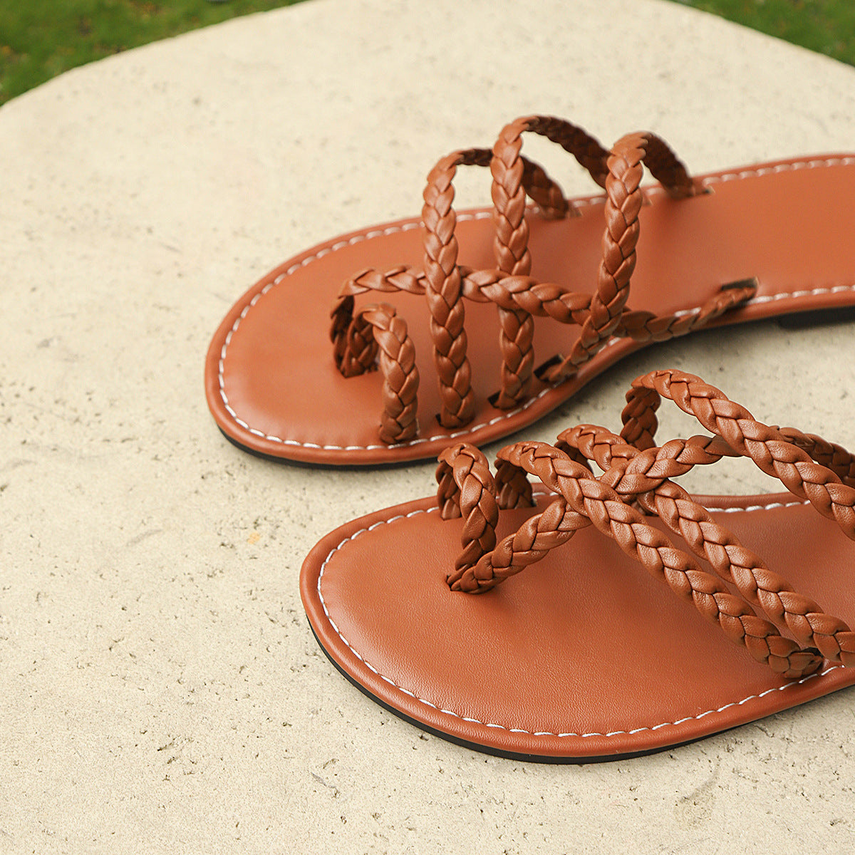 Summer Clip-toe Woven Sandals INS Fashion Beach Flat Slides Slippers Outdoor Roman Shoes For Women - Chilazexpress Ltd