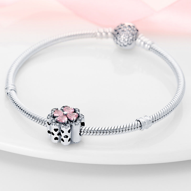 Elegant Flower Beaded Bracelet