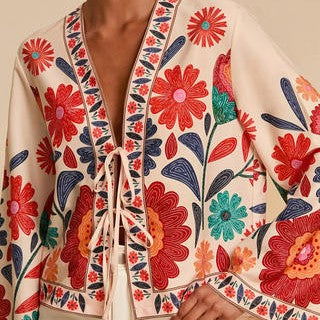 Chic Casual Top - Versatile Relaxed-Fit Design for Women
