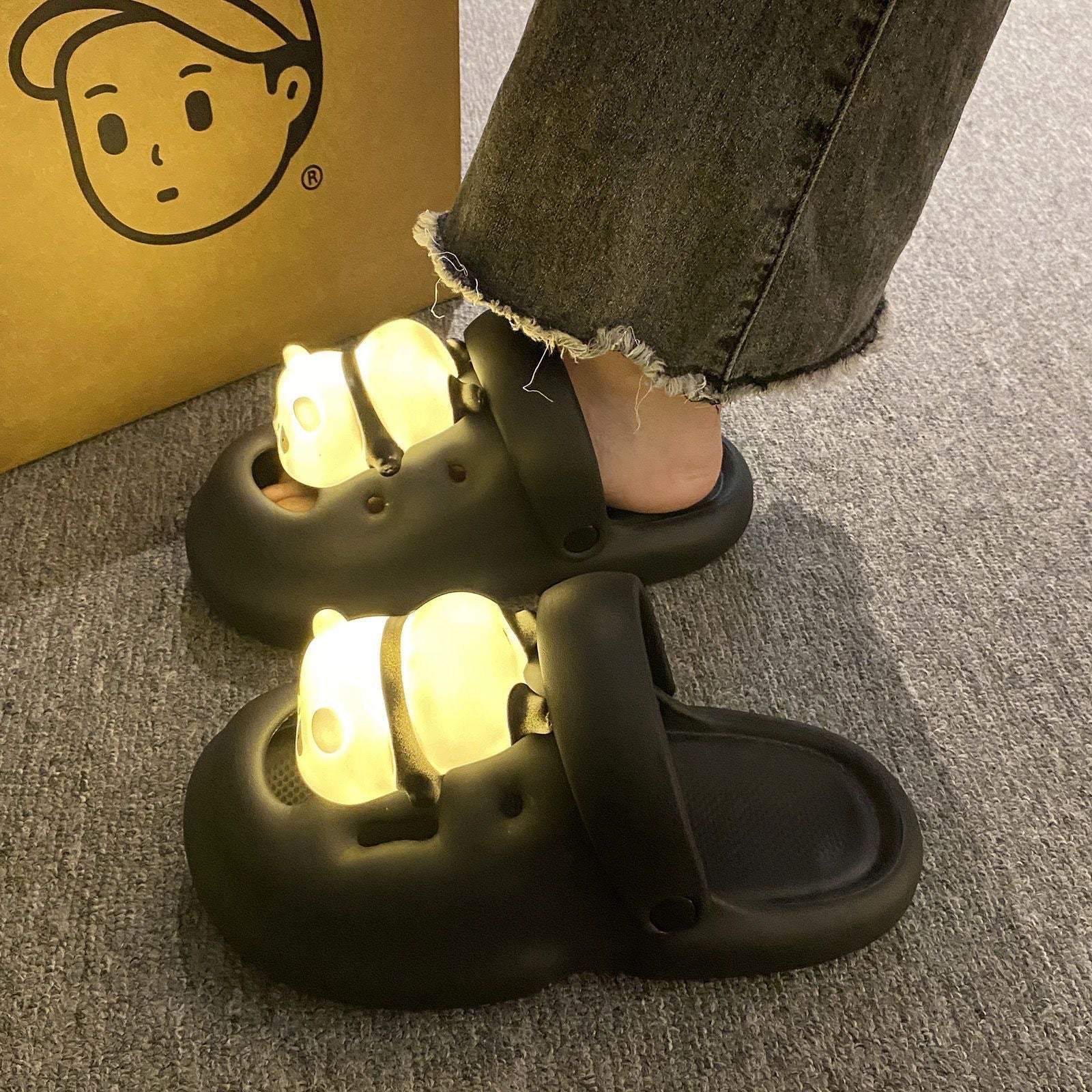 Internet Popular Summer Luminous Hole Shoes For Women - Chilazexpress Ltd