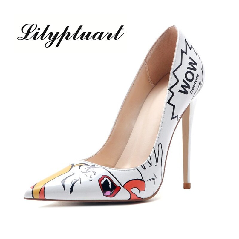 Patent leather shallow mouth pointed graffiti stiletto shoes