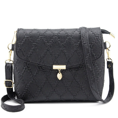 LBCIGOR Woven Leather Handbags, Small Crossbody Bag for Women, Shoulder Bag  Clutch Purse with Zipper and PU Mini Tote Bag