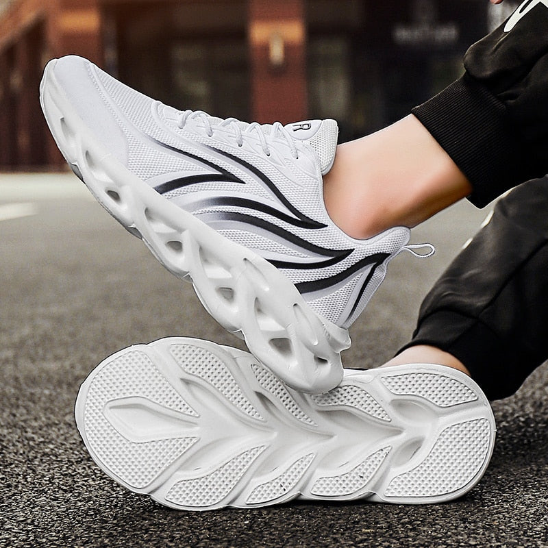 Flying Weave Sports Shoes Sneakers
