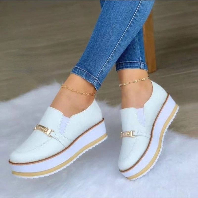 2022 Women Thick-soled Slip-on Casual Shoes