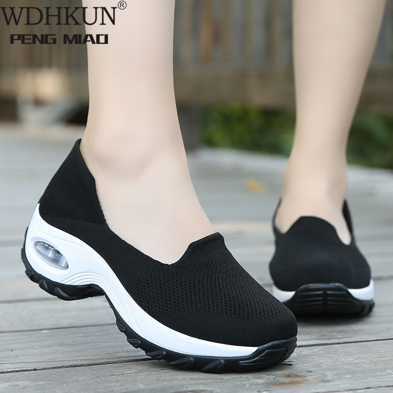 2021 Womens Flats Slip on Shoes for Women
