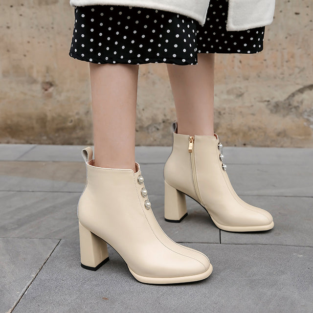 Autumn winter Leather Female boots shoes